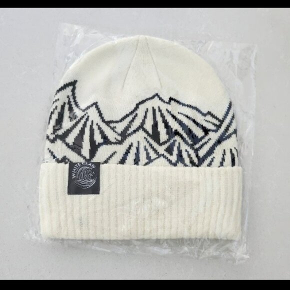 WHITE CLAW Beanie Hat Sundance Film Festival BRAND NEW - Picture 3 of 3